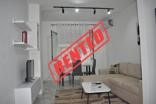 Apartment for rent in&nbsp;Peti Street, in Tirana, Albania.
The house it is positioned on the 2nd f